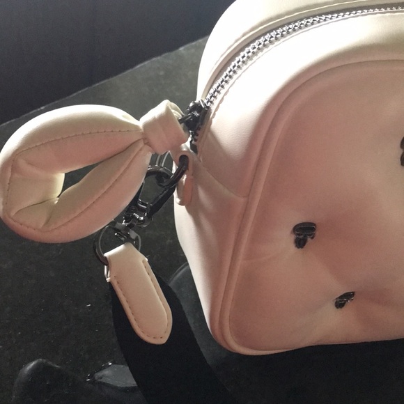 Karl Lagerfeld Camera Bag - Picture 5 of 8